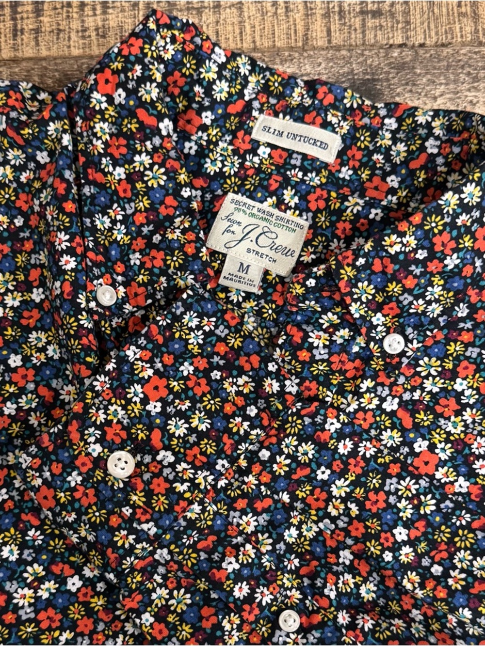 J.Crew Slim Untucked Stretch Men's Size M Floral Long Sleeve Secret Wash Shirt